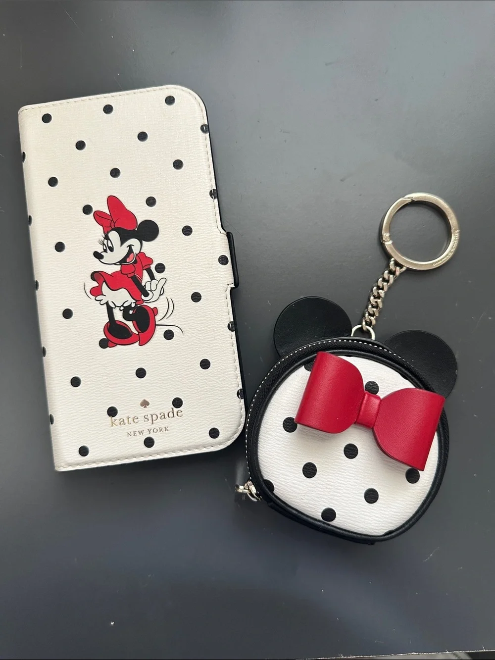 kate spade Minnie Mouse Polka Dot Phone Wallet & Keychain Set - White/Red GUC